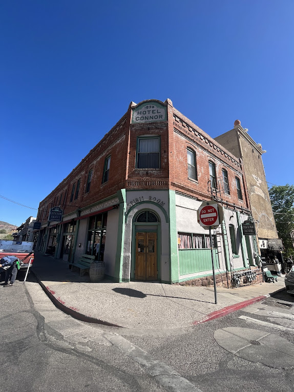 Cocodona Race Report    Part 5: Mt. Mingus to Jerome